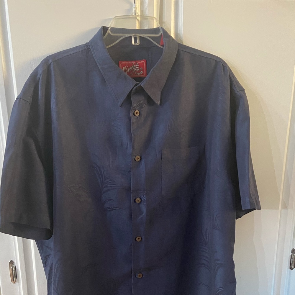 Men’s Hawaiian shirt size 2X